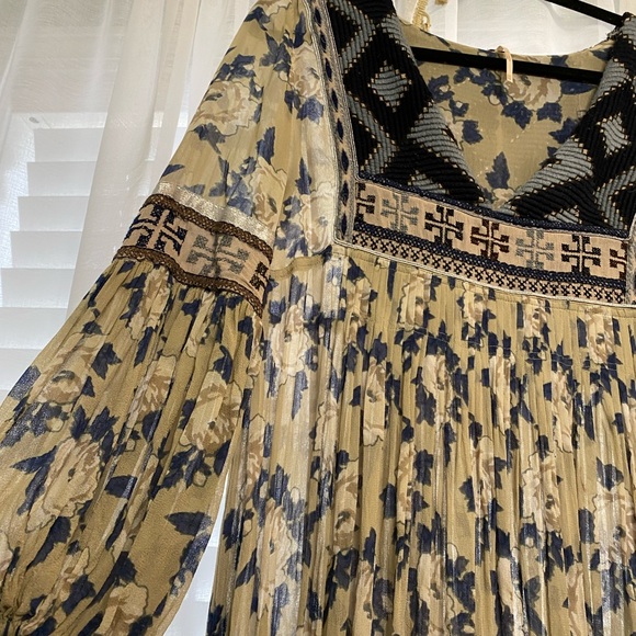 RARE Bold Blooms Free People dress - Picture 4 of 9